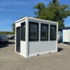 Prefab kantoorunit KLW 9 Kantoorunit model # in een 3x2m uitvoering. Deze kantoorunit is bedoeld voor de binnenruimte en geleverd aan Mechanische Industrie Coronam B.V. DEze kantoorunits zijn in diverse afmetingen leverbaar.